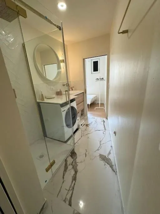 Alesia Apartment